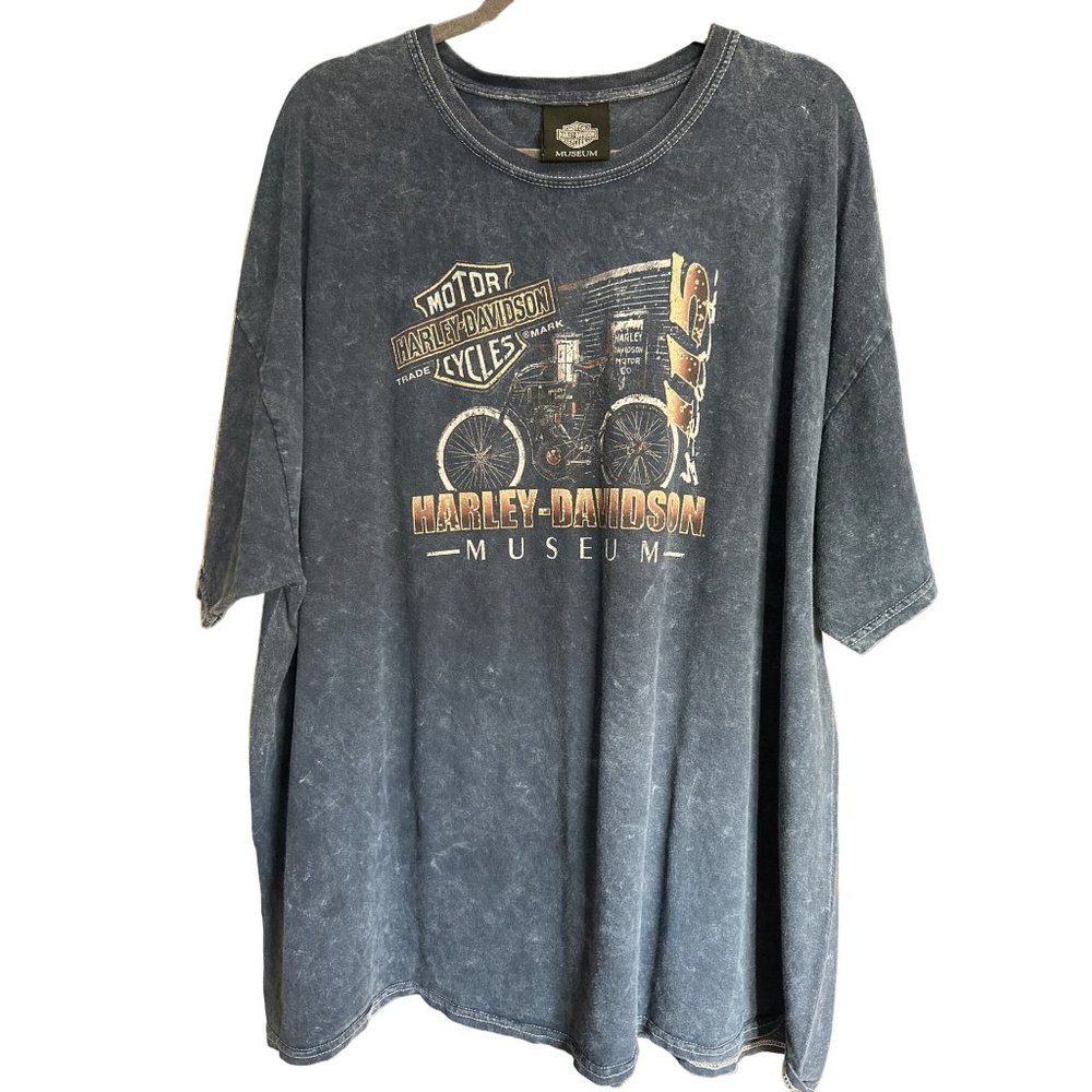 Harley-Davidson Museum men’s sz 2XL blue factory distressed short sleeve t shirt